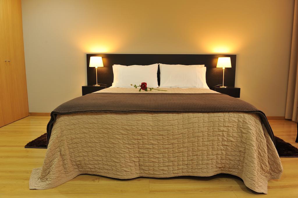 Pensao Santo Antonio Hotel Vila Nova de Famalicao Room photo